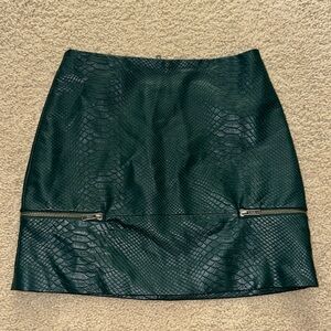 Lovers + Friends Green Snakeskin Mini skirt
